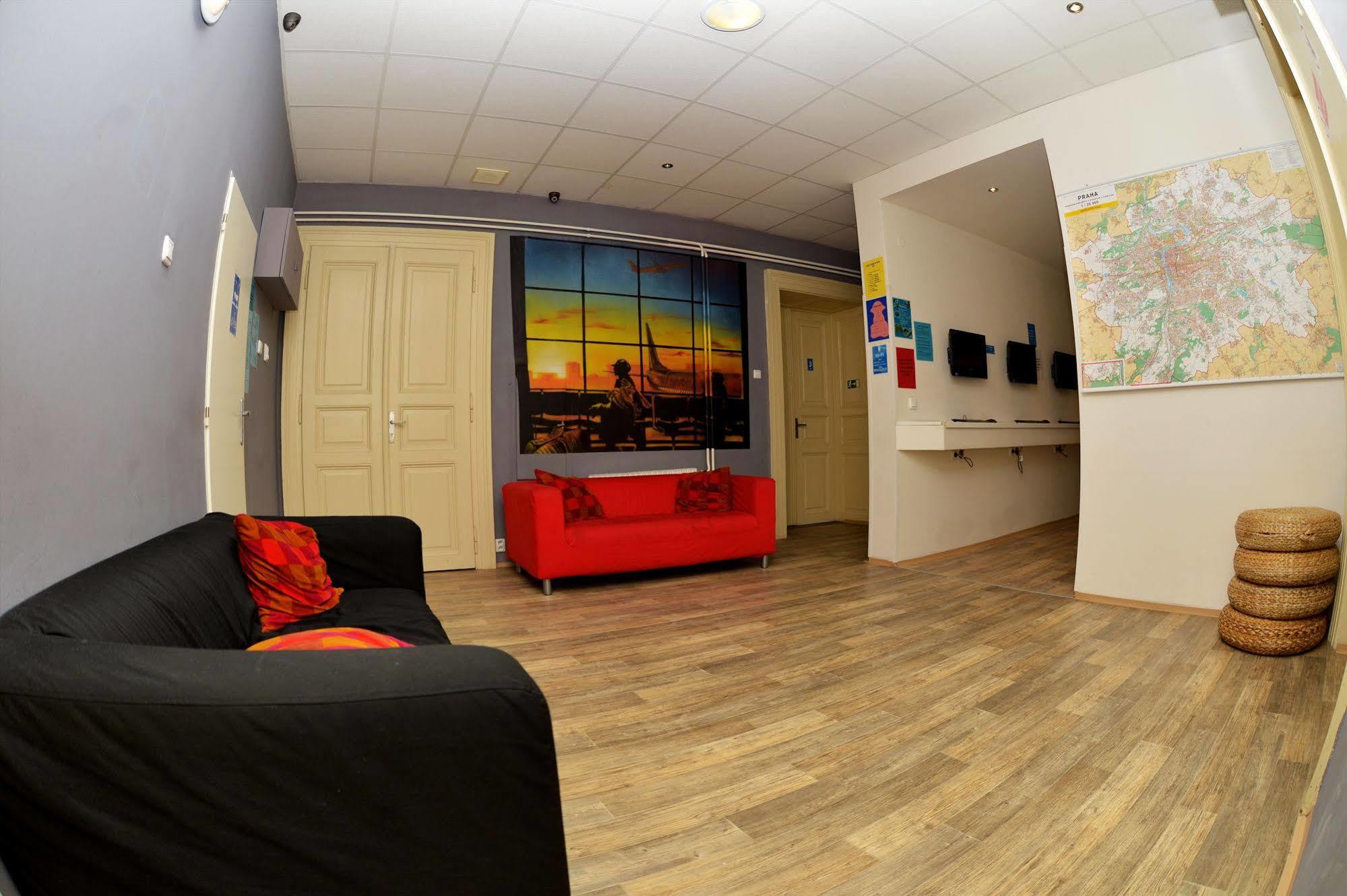 Onefam Home Prague Ngoại thất bức ảnh